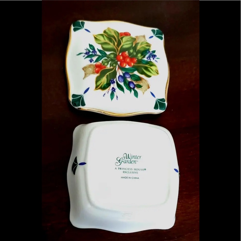 1366 Princess House Winter Garden Porc 24kt Gold Trim Keepsake Box NIB - Picture 2 of 7